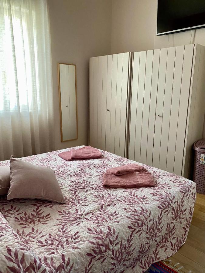 شقة Residenza Palmira Bardolino Calmasino المظهر الخارجي الصورة